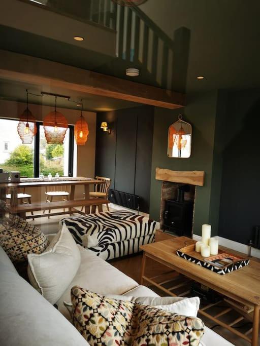 The Architects Home Stow-on-the-Wold ภายนอก รูปภาพ