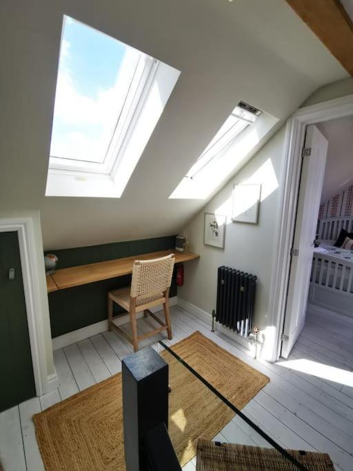 The Architects Home Stow-on-the-Wold ภายนอก รูปภาพ