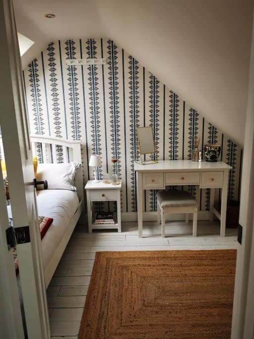 The Architects Home Stow-on-the-Wold ภายนอก รูปภาพ